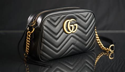 how to open a gucci bag|gucci authentication website.